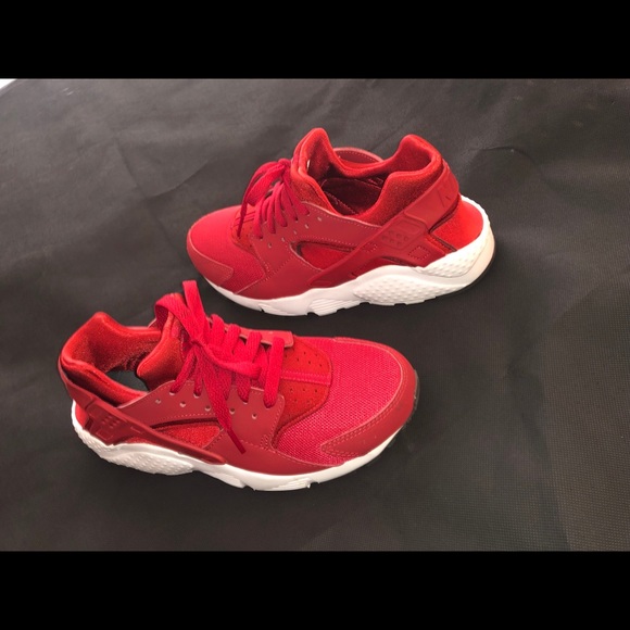 Nike Huarache Run Running Shoes 🛑SOLD🛑 - Picture 1 of 3
